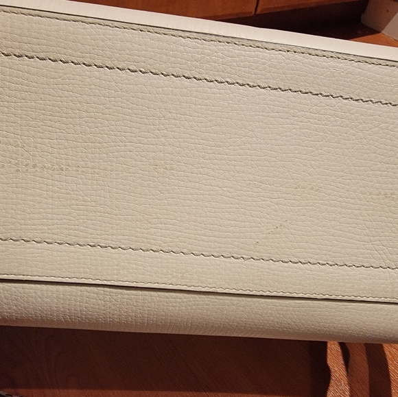 ♥️ Henri Bendel Tilda Satchel ♥️ - Picture 15 of 16